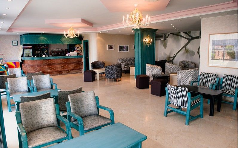 Hotel Torre Cristina Noja Eksteriør bilde